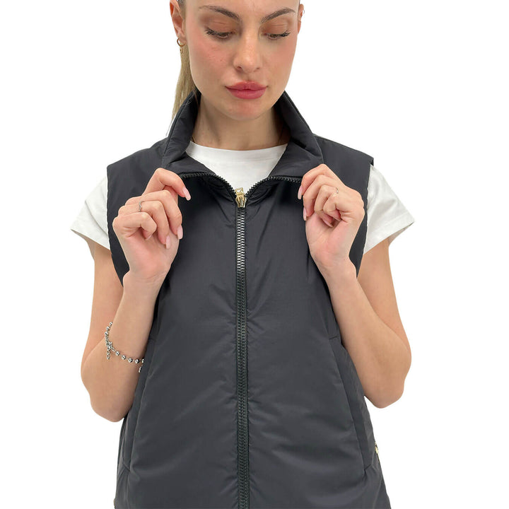 Herno Women's Gilet, Ecoage Sleeveless, Smooth, Black