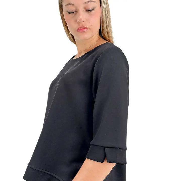Bassini Felpa Donna Nera Oversize con Scollo a Barca e Maniche Tre Quarti
