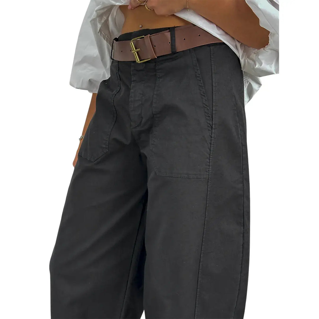 Bassini Pantaloni Donna Neri Oversize Modello a Banana con Tasche a Toppa e Cintura in Ecopelle