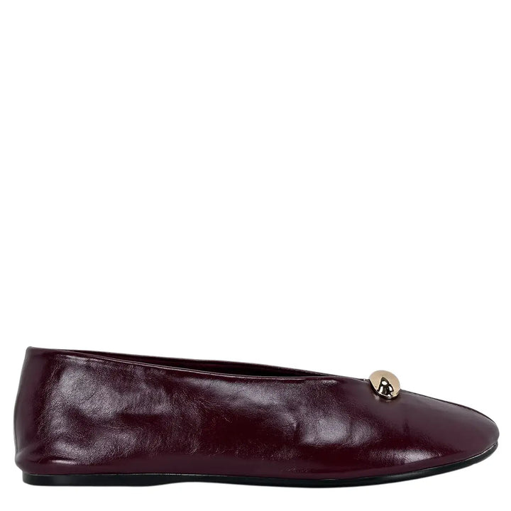 Bassini Ballerine Donna Vino in Ecopelle Effetto Used con Punta Tonda e Accessorio Oro
