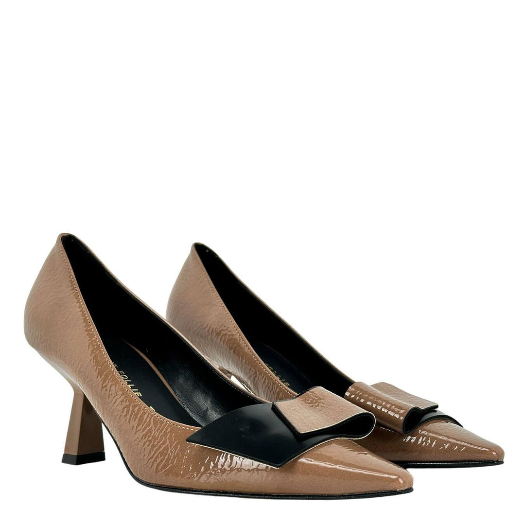 Divine Follie Scarpe Donna, Décolleté Boston, Fiocco, Naplak, Grigio, bassiniboutiqe