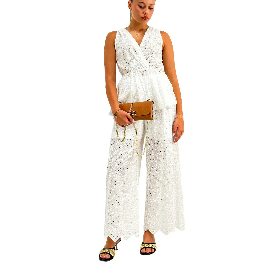 Bassini Top Donna Bianco in Sangallo con Scollo a V e Modello Smanicato in Cotone