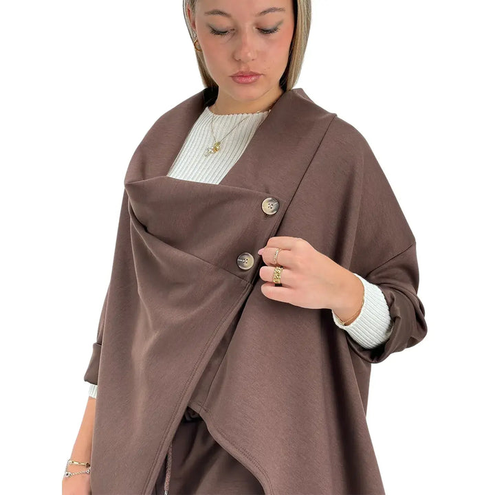 Bassini Giacca Donna Cioccolato in Felpa Over Asimmetrica a Due Bottoni con Maniche Raglan