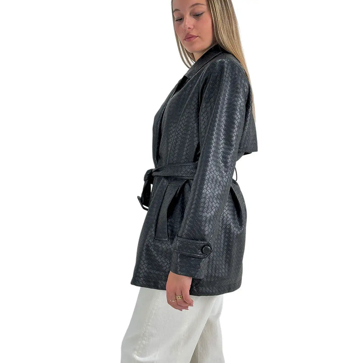 Bassini Trench Donna Nero in Ecopelle Effetto Intreccio Doppiopetto con Cintura da Annodare