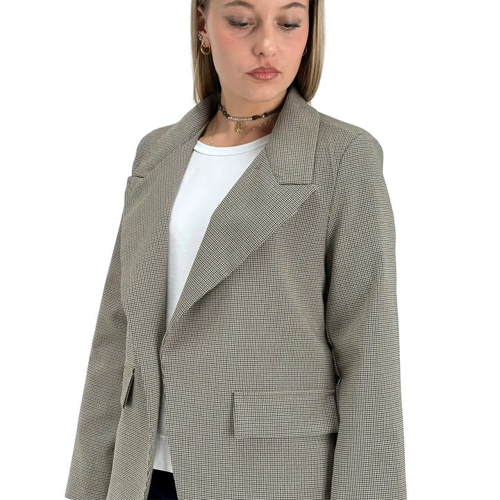 Bassini Giacca Donna Beige Pied de Poule con Chiusura Asimmetrica a Un Bottone e Tasche con Patta