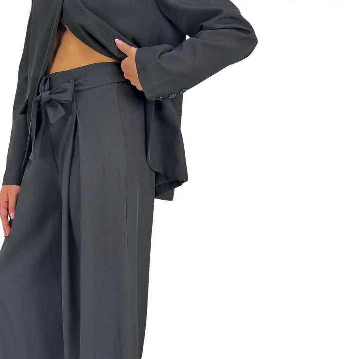 Bassini Pantaloni Donna Palazzo Nero Oversize in Tessuto Morbido Effetto Raso con Cintura a Fiocco