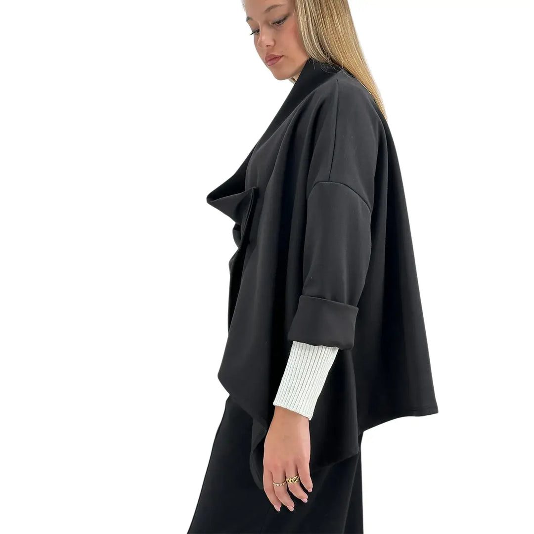 Bassini Giacca Donna Nera in Felpa Over Asimmetrica a Due Bottoni con Maniche Raglan