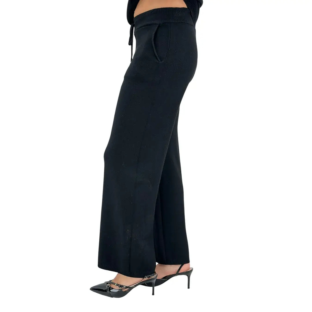 Bassini Coordinato Donna Tre Pezzi Nero in Maglia con Pantaloni e Maglia Smanicata a Lupetto