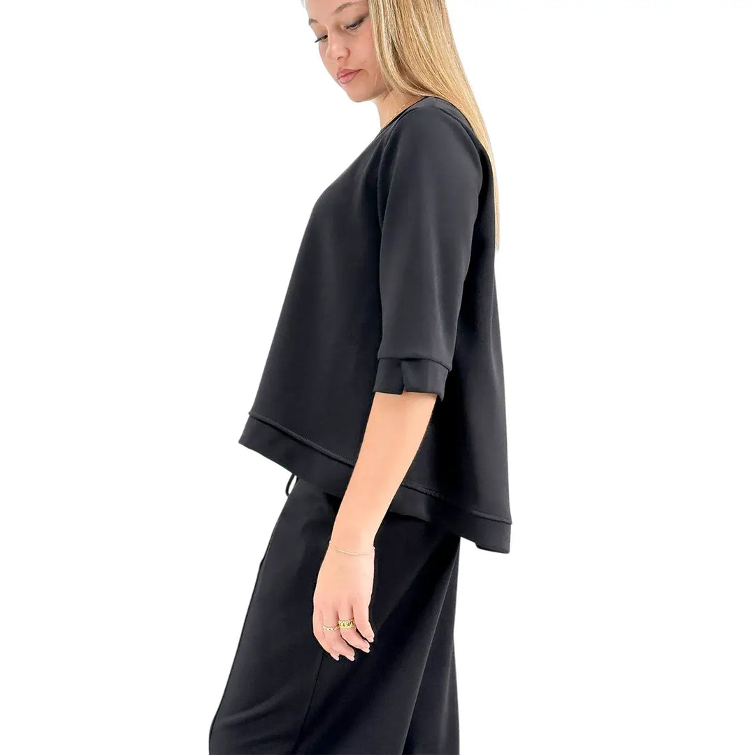 Bassini Felpa Donna Nera Oversize con Scollo a Barca e Maniche Tre Quarti