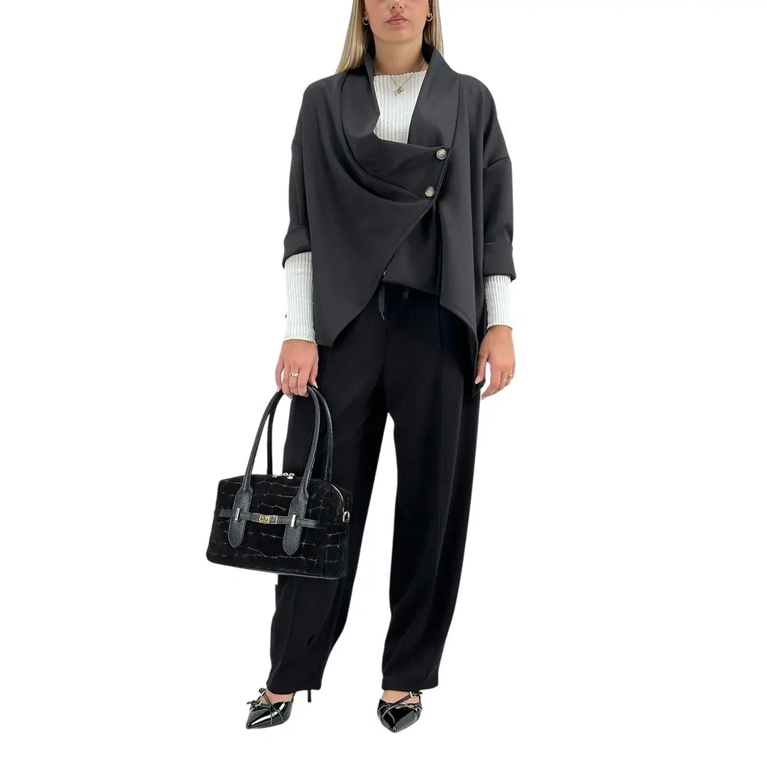 Bassini Giacca Donna Nera in Felpa Over Asimmetrica a Due Bottoni con Maniche Raglan