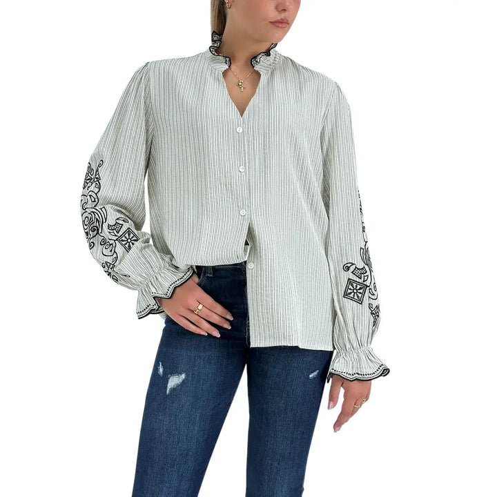 Bassini Camicia Donna Bianca Oversize con Ricami Neri, Maniche Ricamate e Collo con Rouches