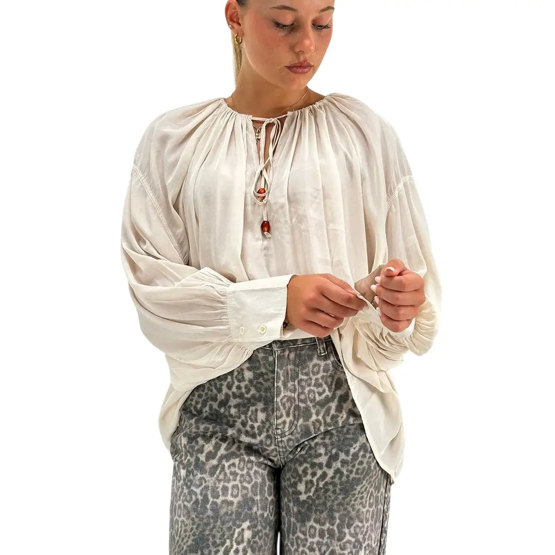 Bassini Blusa Donna Beige con Girocollo Arricciato Coulisse e Pendente