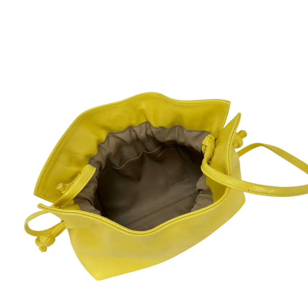 Bassini Borsa Donna Pasticcino Piccola in Nappa Gialla con Chiusura Magnetica e Tracolla in Pelle