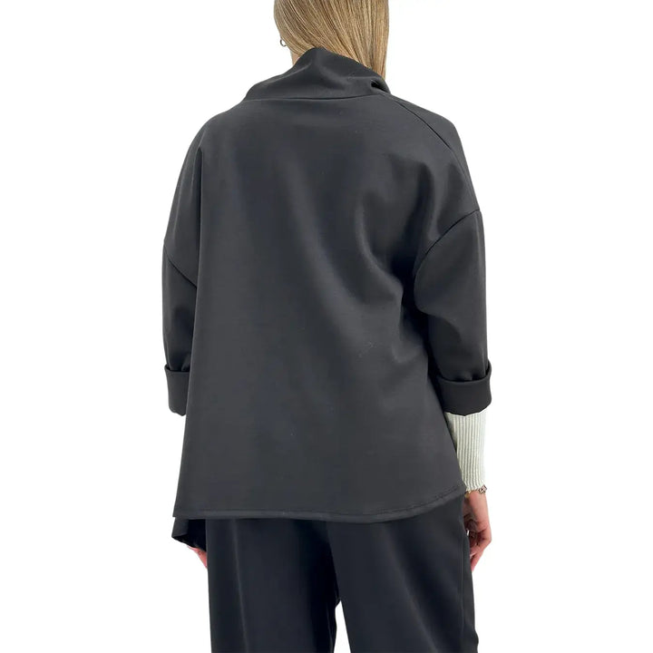 Bassini Giacca Donna Nera in Felpa Over Asimmetrica a Due Bottoni con Maniche Raglan