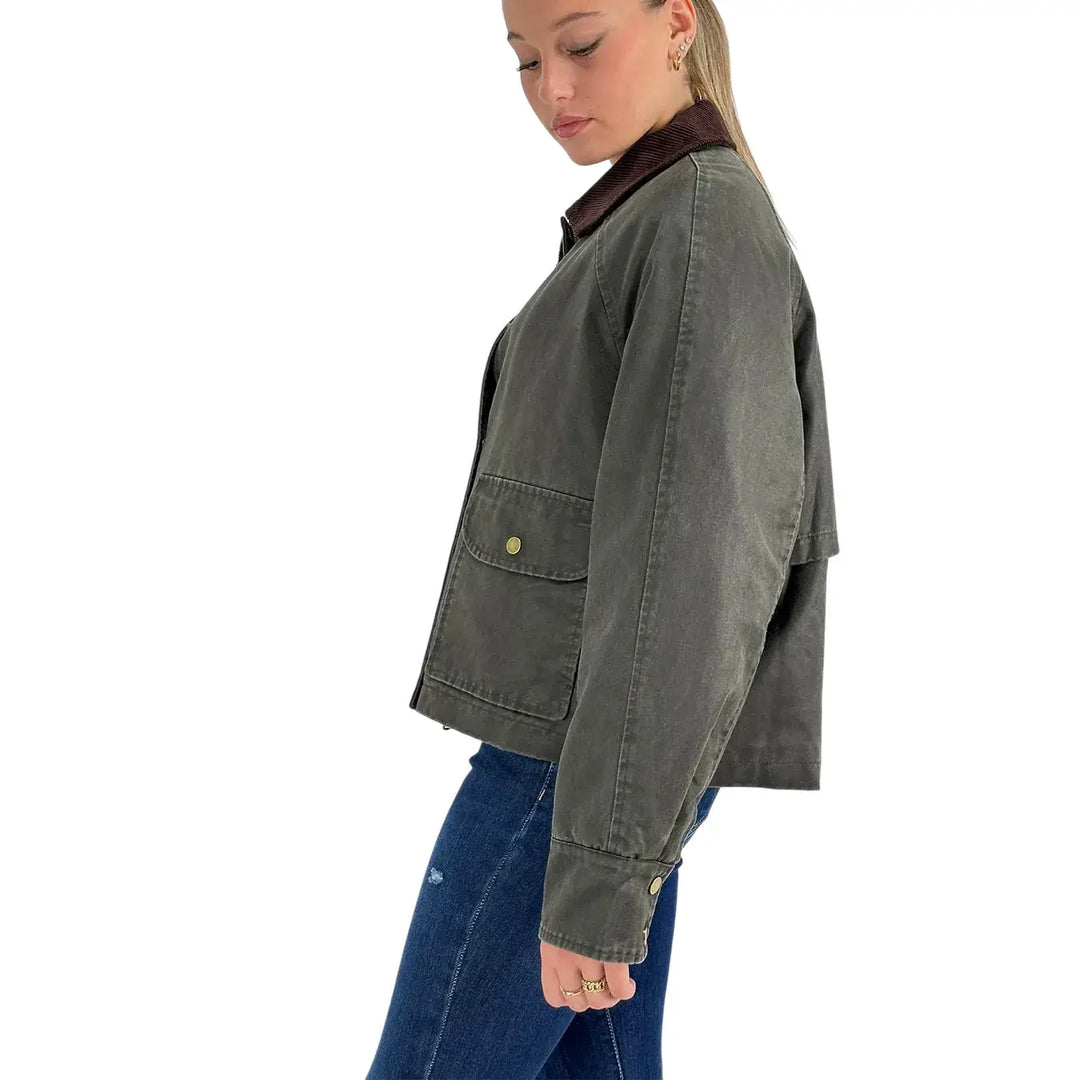 Bassini Giacca Donna Verde Effetto Cerato Crop con Collo in Velluto Moro