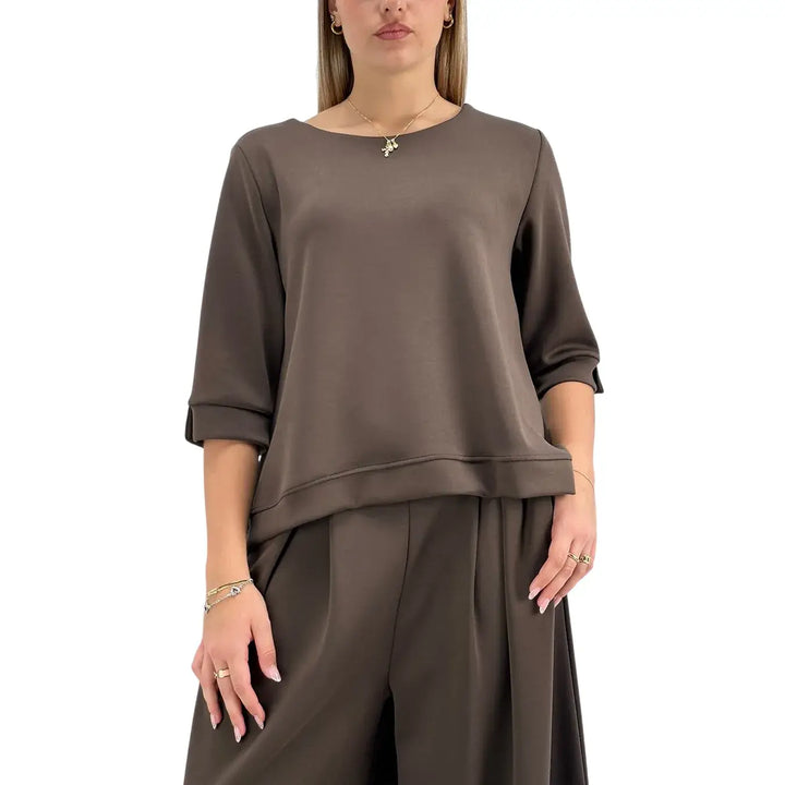 Bassini Felpa Donna Cioccolato Oversize con Scollo a Barca e Maniche Tre Quarti