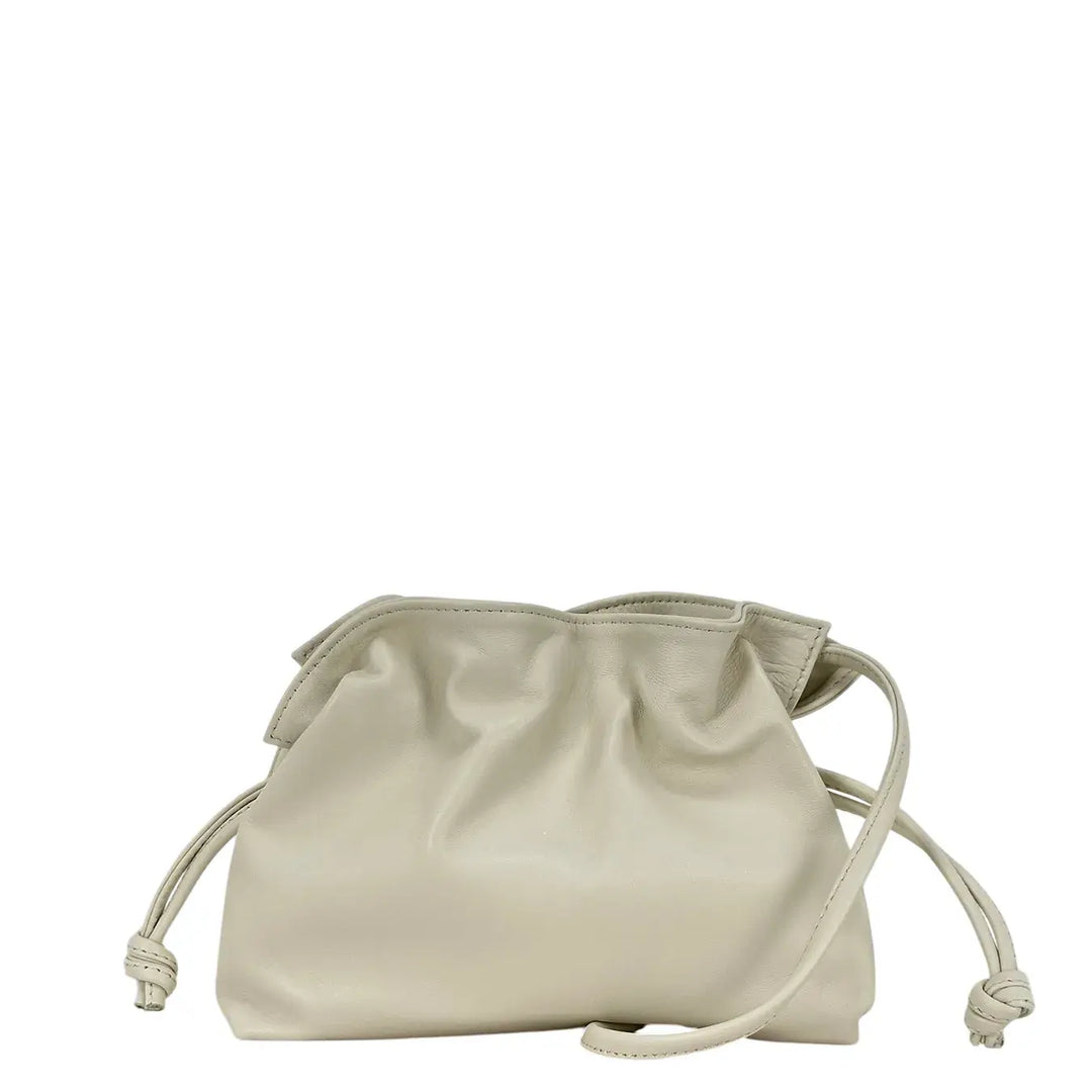 Bassini Borsa Donna Pasticcino Piccola in Nappa Bianca con Chiusura Magnetica e Tracolla in Pelle