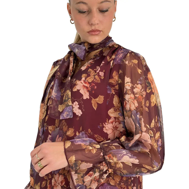Bassini Abito Donna Corto Vino con Fantasia Floreale, Collo con Fiocco e Maniche Lunghe