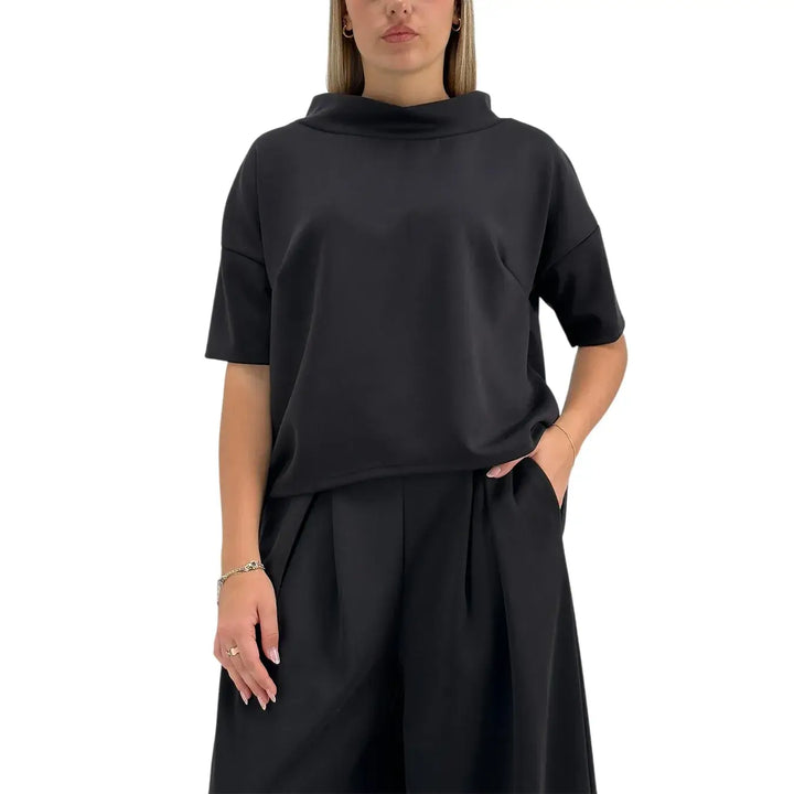 Bassini Felpa Donna Nera Oversize con Scollo a Barca e Maniche Corte Raglan